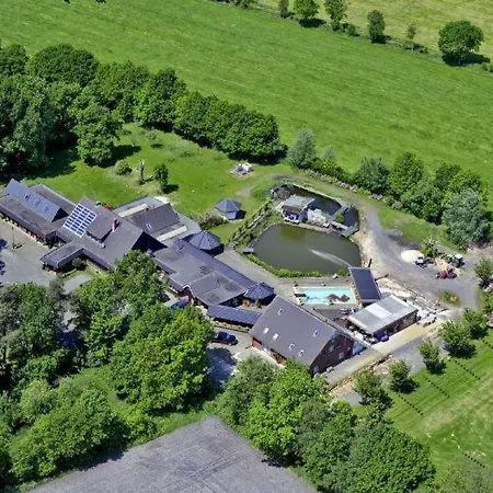 Village de vacances Iqbal Huette - Luxus Zelt, Whirlpool Extra *